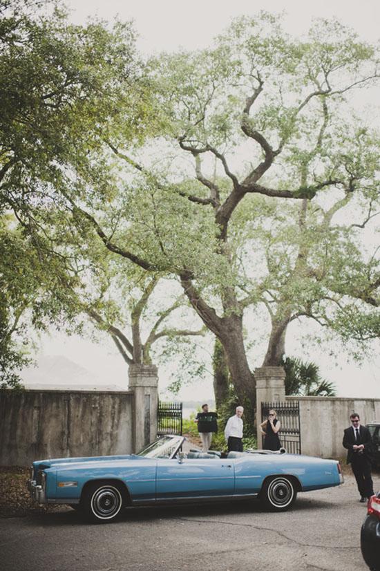 CHANGE OF PLANS: The getaway car delivered Sarah and Jamie to the airport, where they expected to hop on a plane for Hawaii. Instead they faced a canceled flight! In the end, the couple set up camp that night at Washington Dulles Airport—a step below the L.A. Ritz-Carlton, where they’d made reservations.