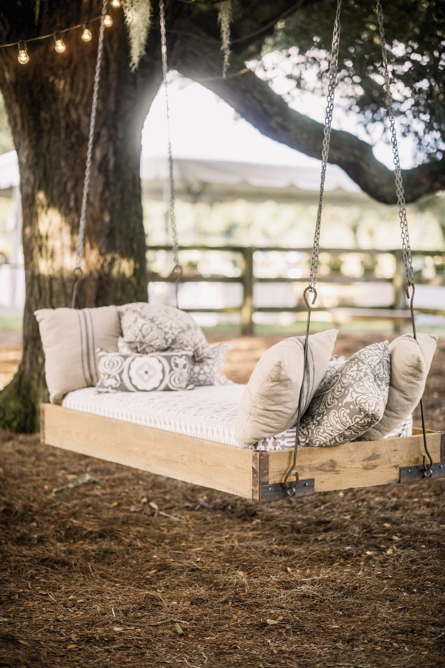 “Sitting in the bed swing felt like something out of a fairy-tale,” says Courtney. (top right) “They’re very much a part of the farm’s family,” says Courtney of the chickens, “so we were thrilled when they wandered into the reception.”