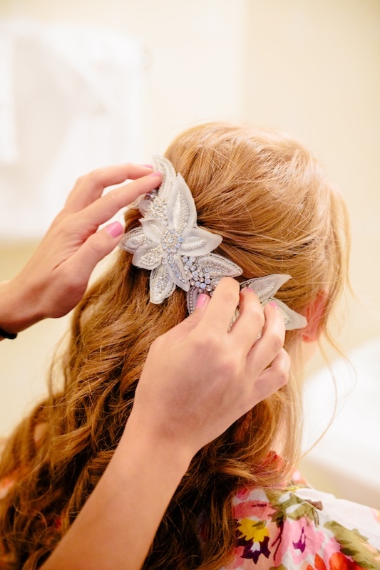 Hair piece by Untamed Petals by Amanda Judge. Hair by Willow Salon. Image by Dana Cubbage Weddings.