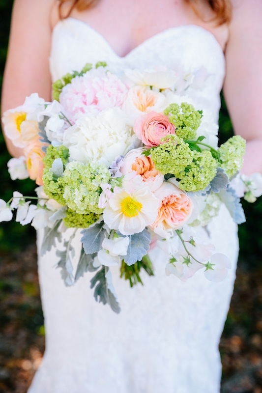 Bouquet by Branch Design Studio. Gown by Mori Lee through Jean’s Bridal. Image by Dana Cubbage Weddings.