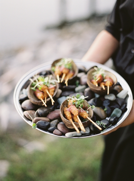 ON THE ROCKS: When you attend a catering tasting, ask about presentation. Charleston restaurants specialize in chic plating options.