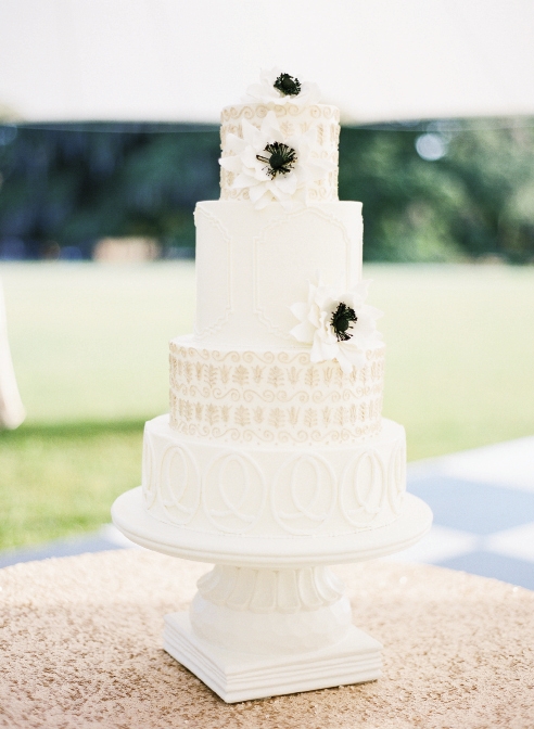 Cake by Wedding Cakes by Jim Smeal. Image by KT Merry Photography at Middleton Place.