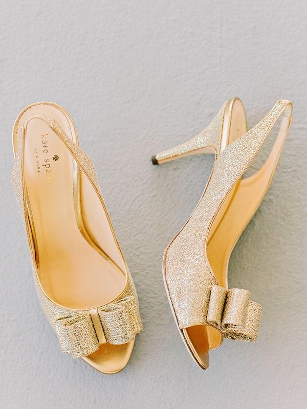 Bride’s shoes by Kate Spade. Image by Amy Arrington Photography.