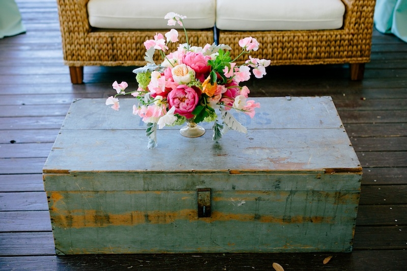 Trunk through 428 Main Vintage Rentals. Florals by Branch Design Studio. Image by Dana Cubbage Weddings.