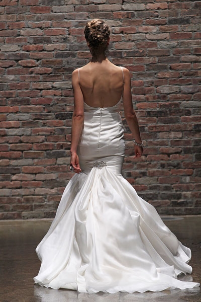 9406_Back_0.jpg