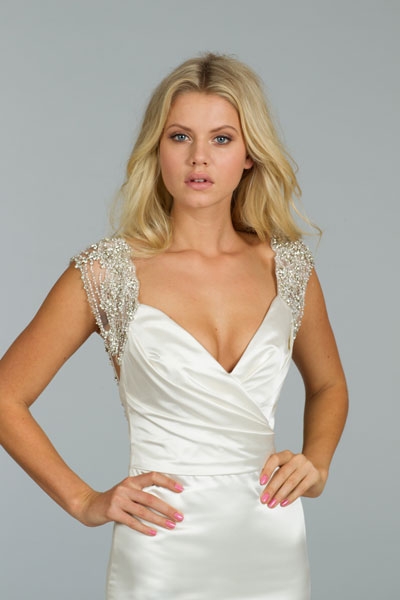 9410_Front_Detail_B_0.jpg