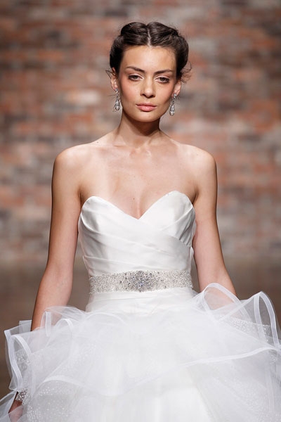 9415_Front_Detail_0.jpg