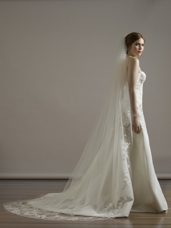 Liancarlo&#039;s style 9866 veil. Available in Charleston through Gown Boutique of Charleston.