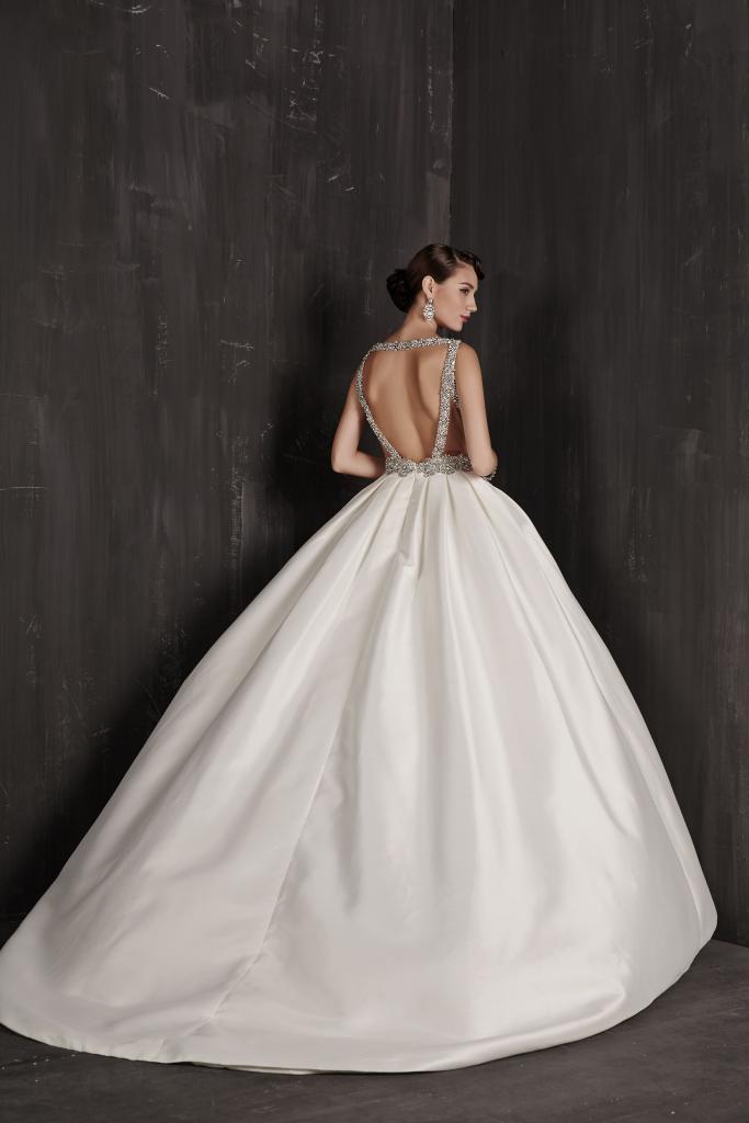 Best for Ballrooms: Calla Blanche’s “Paulette.”  Why It Works: “This gown will really light up under chandeliers.” —Jessica Kiss, Veritá. A Bridal Boutique