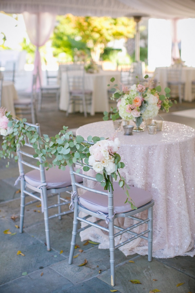 Wedding design by Pure Luxe Bride. Rentals by Snyder Events and Nuage Designs. Photograph by Dana Cubbage Weddings.