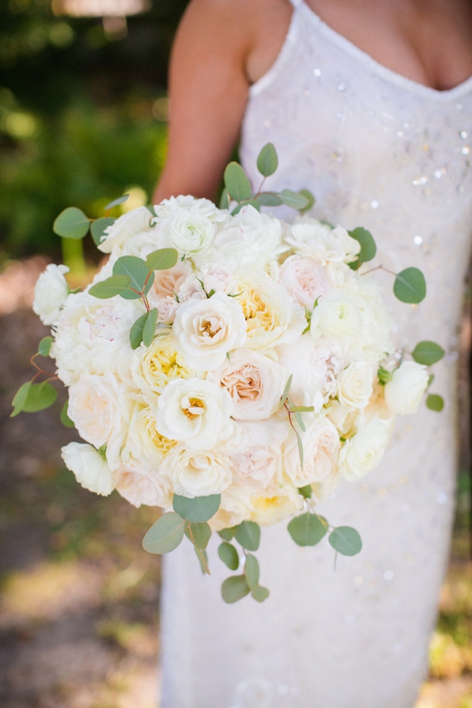 Bride&#039;s gown from Gown Boutique of Charleston. Photograph by Dana Cubbage Weddings.
