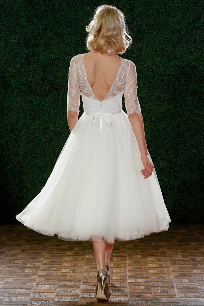 Encore by Watters&#039; &quot;Rho.&quot; Available in Charleston through Bella Bridesmaid.