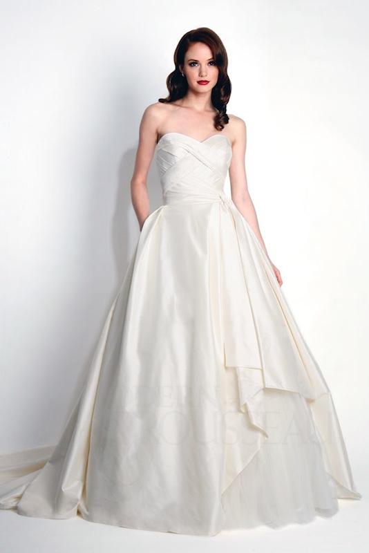 Modern Trousseau&#039;s &quot;Mina.&quot; Available in Charleston through Modern Trousseau.