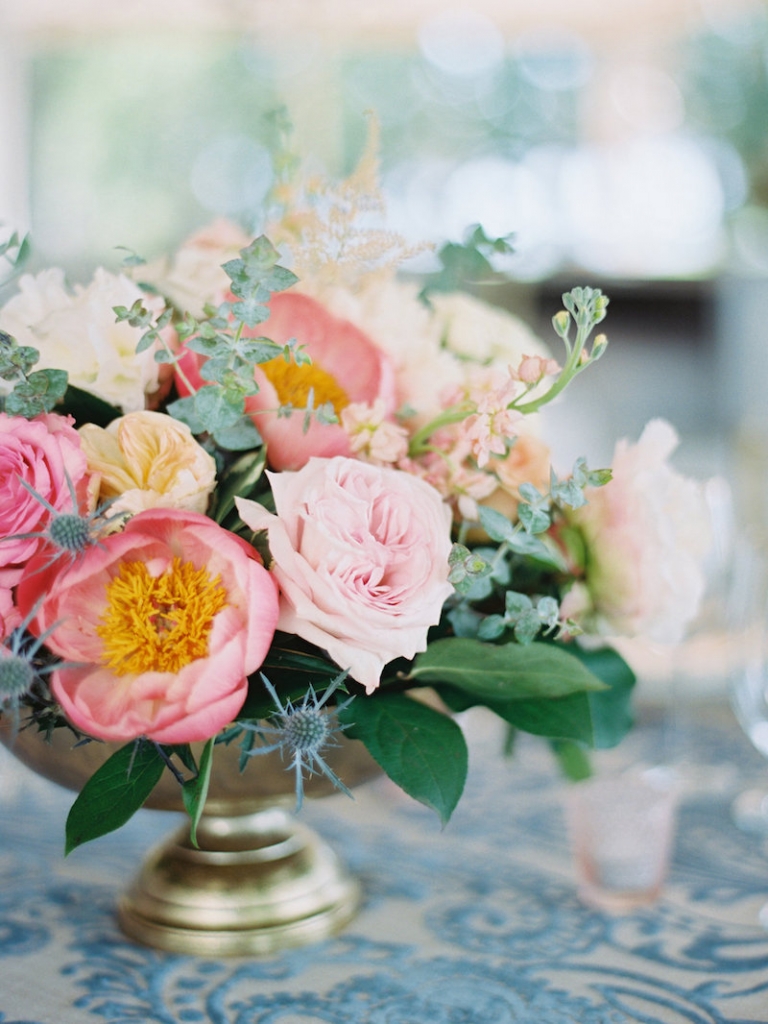 Floral design by A Charleston Bride. Image by Ryan Ray Photography.