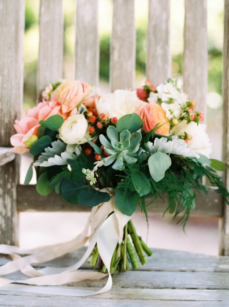 Image by Perry Vaile Photography. Bouquet by Rebecca Rose Events.