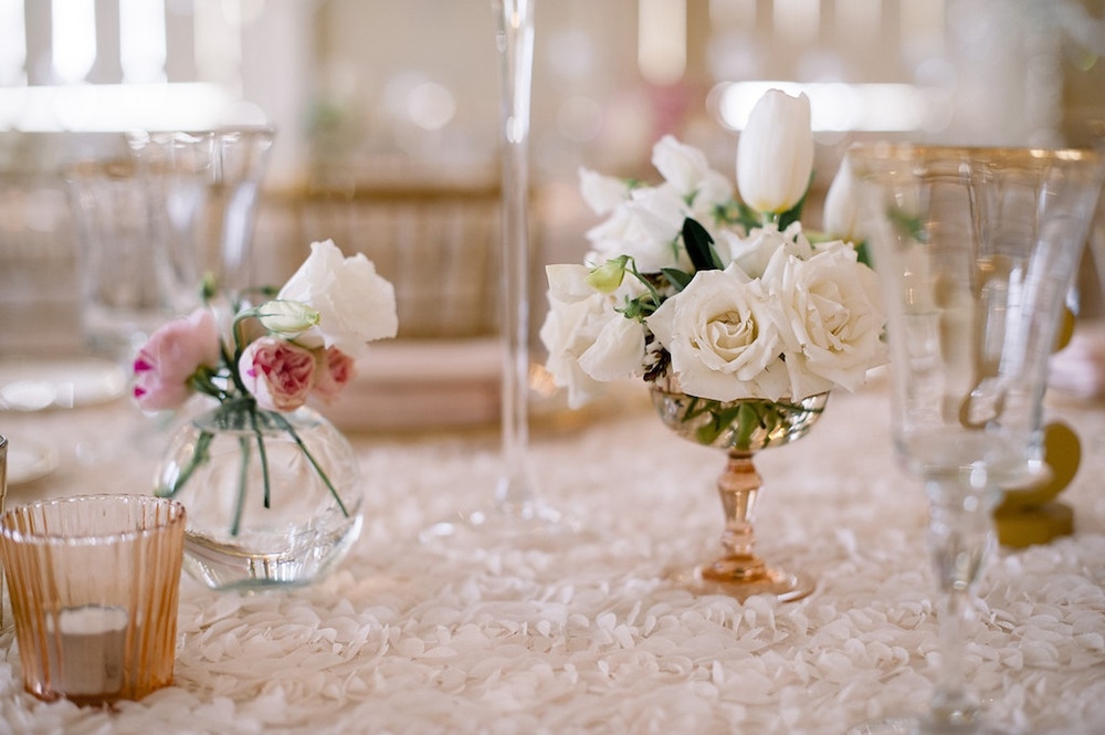 Florals by Branch Design Studio. Linens from I Do Linens. Image by Timwill Photography.
