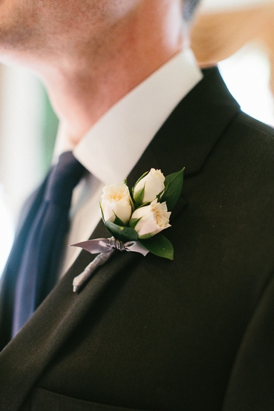 Florals by Tiger Lily Weddings. Image by Clay Austin Photography.